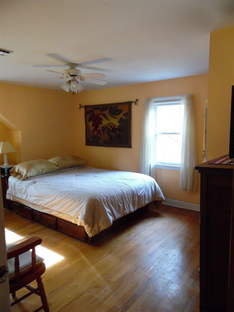 13 Plant Road Halfmoon, NY 12065 - Photo 13 of 25 Photo 13
