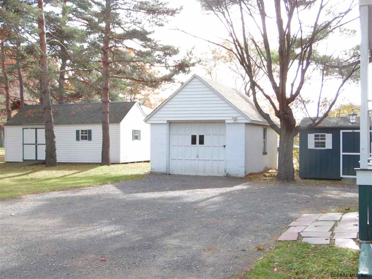 13 Plant Road Halfmoon, NY 12065 - Photo 23 of 25 Photo 23