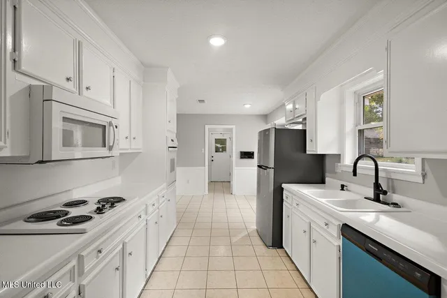 $1,995 | 157 Fern Valley Road, Brandon, MS 39042