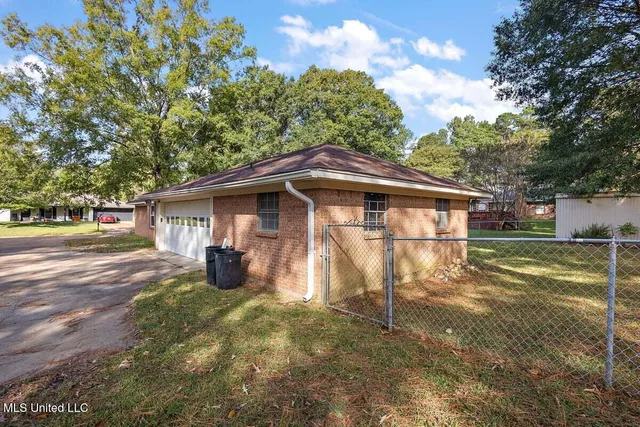 $1,995 | 157 Fern Valley Road, Brandon, MS 39042