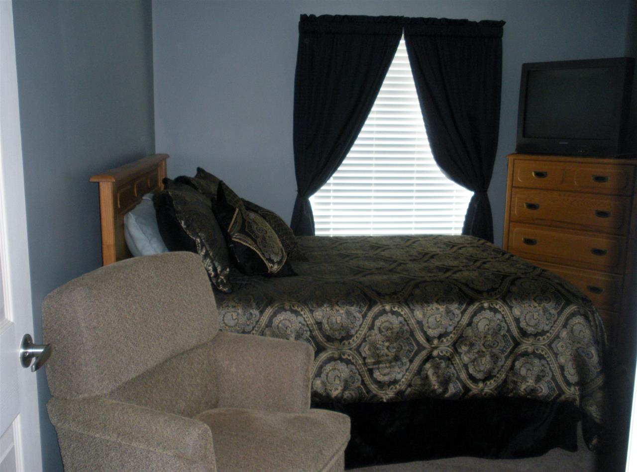 9249 Russell Road Clare, MI 48617 - Photo 14 of 27 1835981-13.JPG