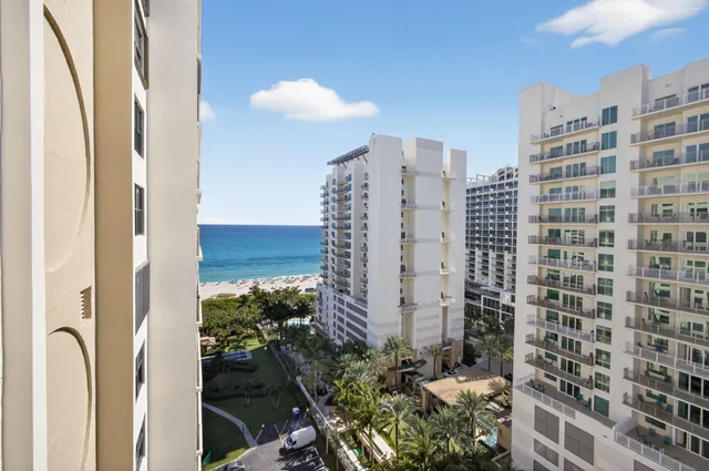 $649,000 | 3400 North Ocean Drive, Unit 1706, Singer Island, FL 33404