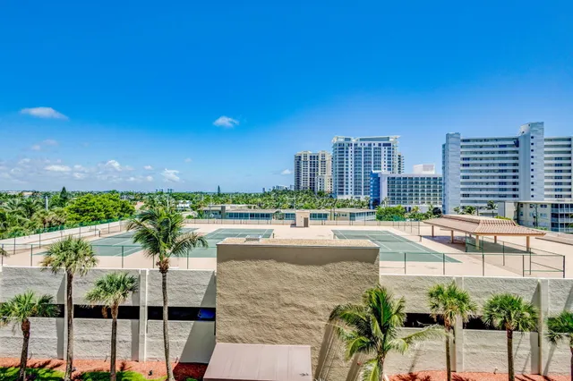 $649,000 | 3400 North Ocean Drive, Unit 1706, Singer Island, FL 33404