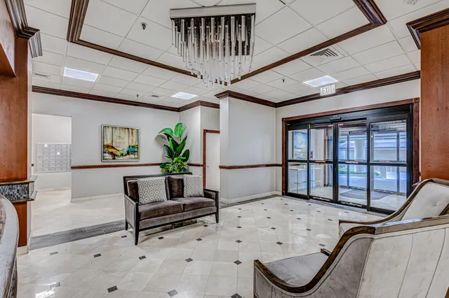 $649,000 | 3400 North Ocean Drive, Unit 1706, Singer Island, FL 33404