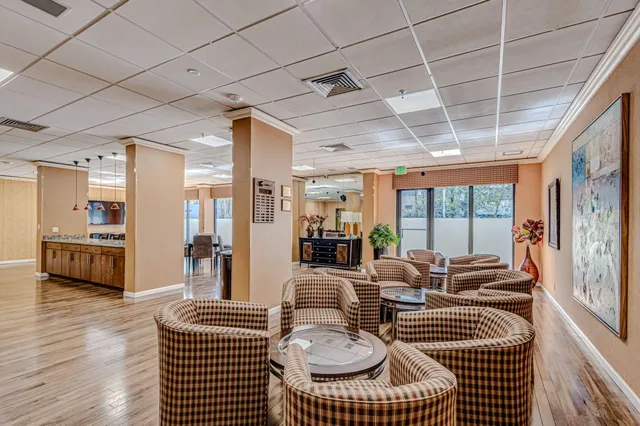 $649,000 | 3400 North Ocean Drive, Unit 1706, Singer Island, FL 33404