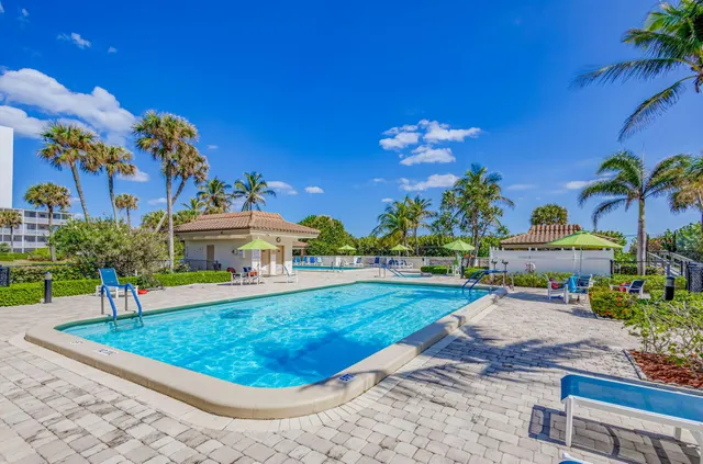 $649,000 | 3400 North Ocean Drive, Unit 1706, Singer Island, FL 33404