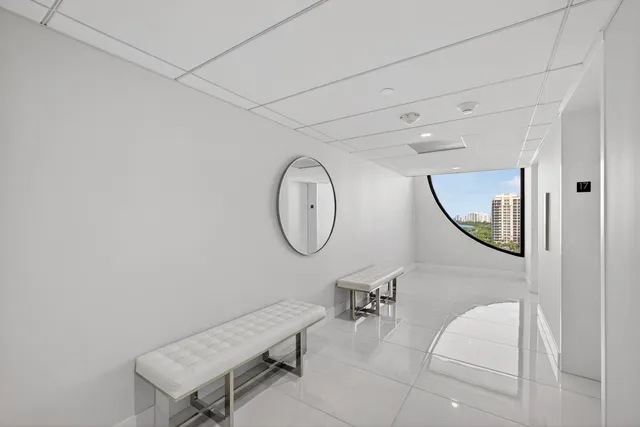 $649,000 | 3400 North Ocean Drive, Unit 1706, Singer Island, FL 33404