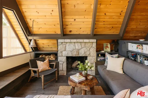 $877,000 | 1258 Yukon Court, Lake Arrowhead, CA 92352
