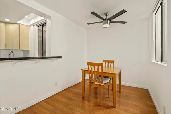 $434,400 | 7826 Topanga Canyon Boulevard, Unit 103, Canoga Park, CA 91304