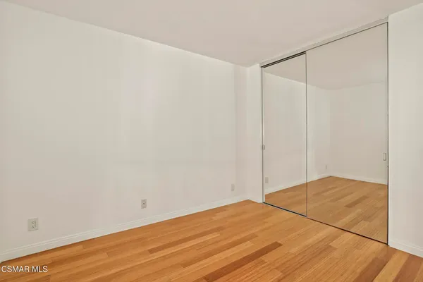 $434,400 | 7826 Topanga Canyon Boulevard, Unit 103, Canoga Park, CA 91304