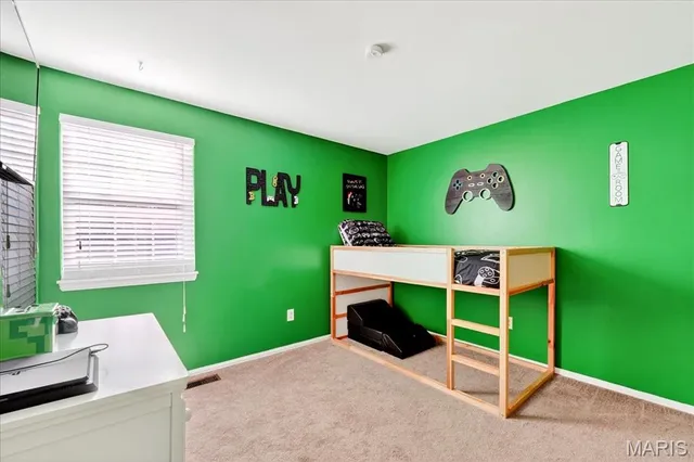 $240,000 | 3142 Autumn Trace Drive, Maryland Heights, MO 63043