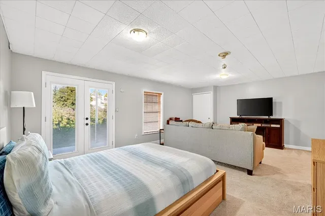 $240,000 | 3142 Autumn Trace Drive, Maryland Heights, MO 63043