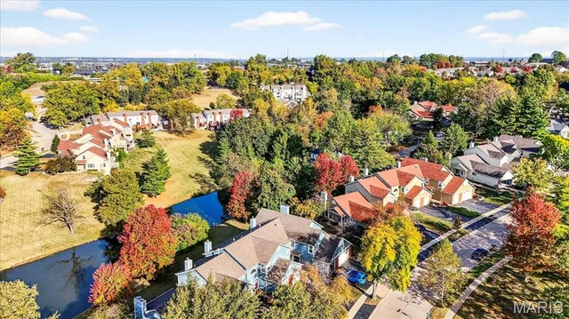 $240,000 | 3142 Autumn Trace Drive, Maryland Heights, MO 63043