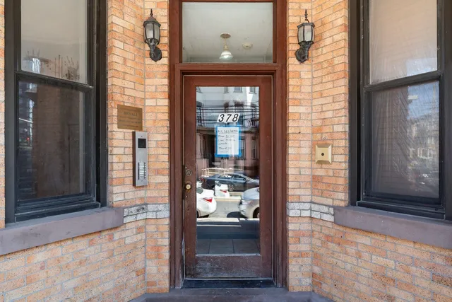 $2,400 | 378 Baldwin Avenue, Unit 1L, Jersey City, NJ 07306