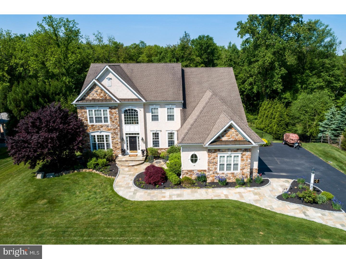 35 Steepleview Drive Glenmoore, PA 19343 - Photo 1 of 25