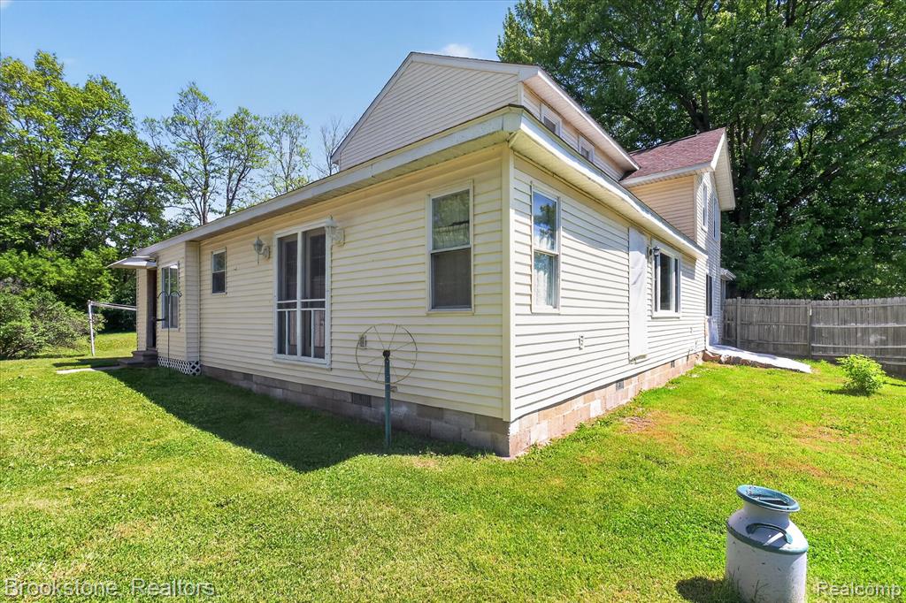 9455 Andersonville Road Clarkston, MI 48346 - Photo 47 of 80