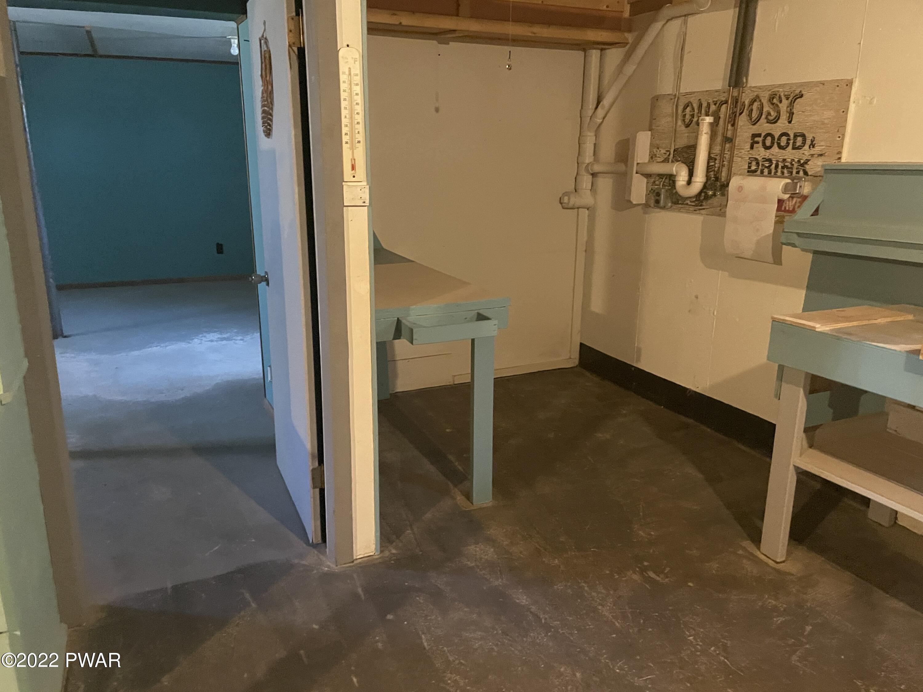 102 Galahad Road Greeley, PA 18425 - Photo 18 of 22 Basement workshop
