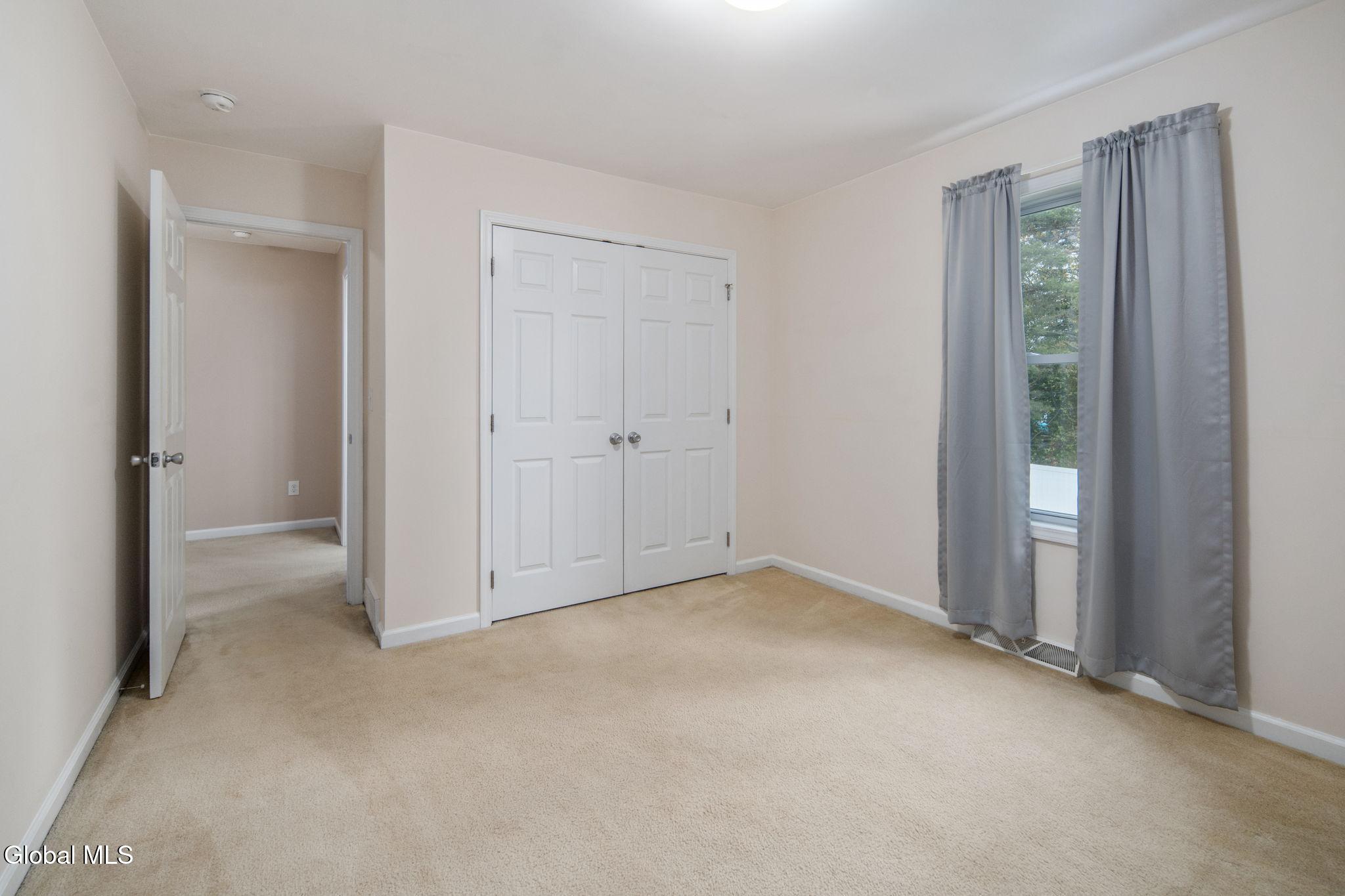 44 Shepard Avenue Schenectady, NY 12304 - Photo 25 of 50 25
