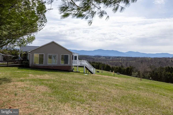 $695,000 | 217 Silver Bell Lane, Luray, VA 22835