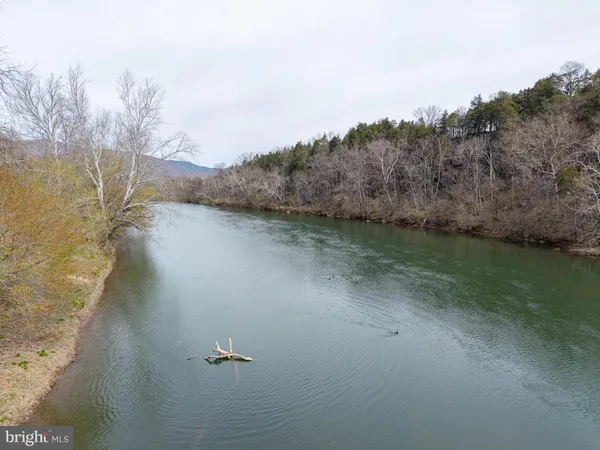 $695,000 | 217 Silver Bell Lane, Luray, VA 22835