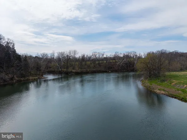 $695,000 | 217 Silver Bell Lane, Luray, VA 22835