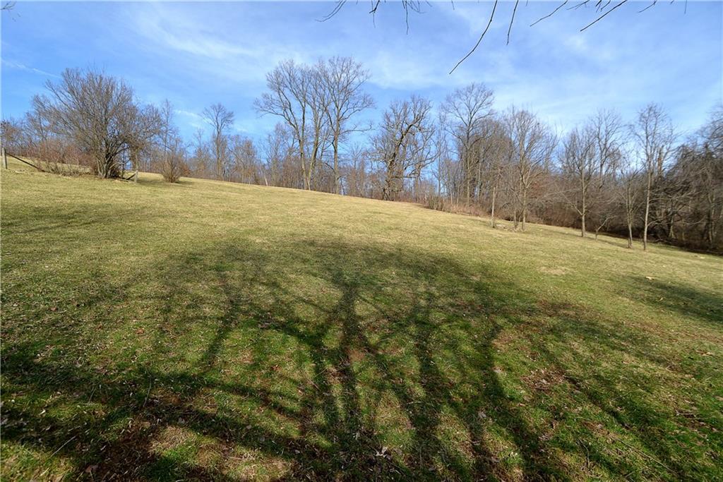 191 Depaoli Road McDonald, PA 15057 - Photo 5 of 8