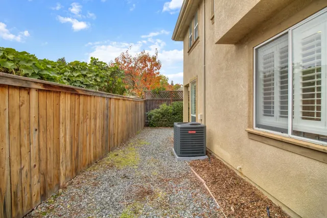 $709,000 | 984 South Beach Drive, Sacramento, CA 95831