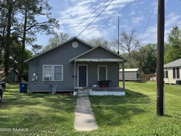 $95,800 | 1408 Robert Street, Rayne, LA 70578
