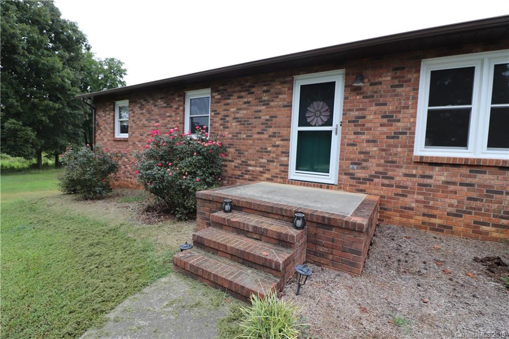 1162 Beauchamp Road Advance, NC 27006 - Photo 3 of 36 Gallery Image 3