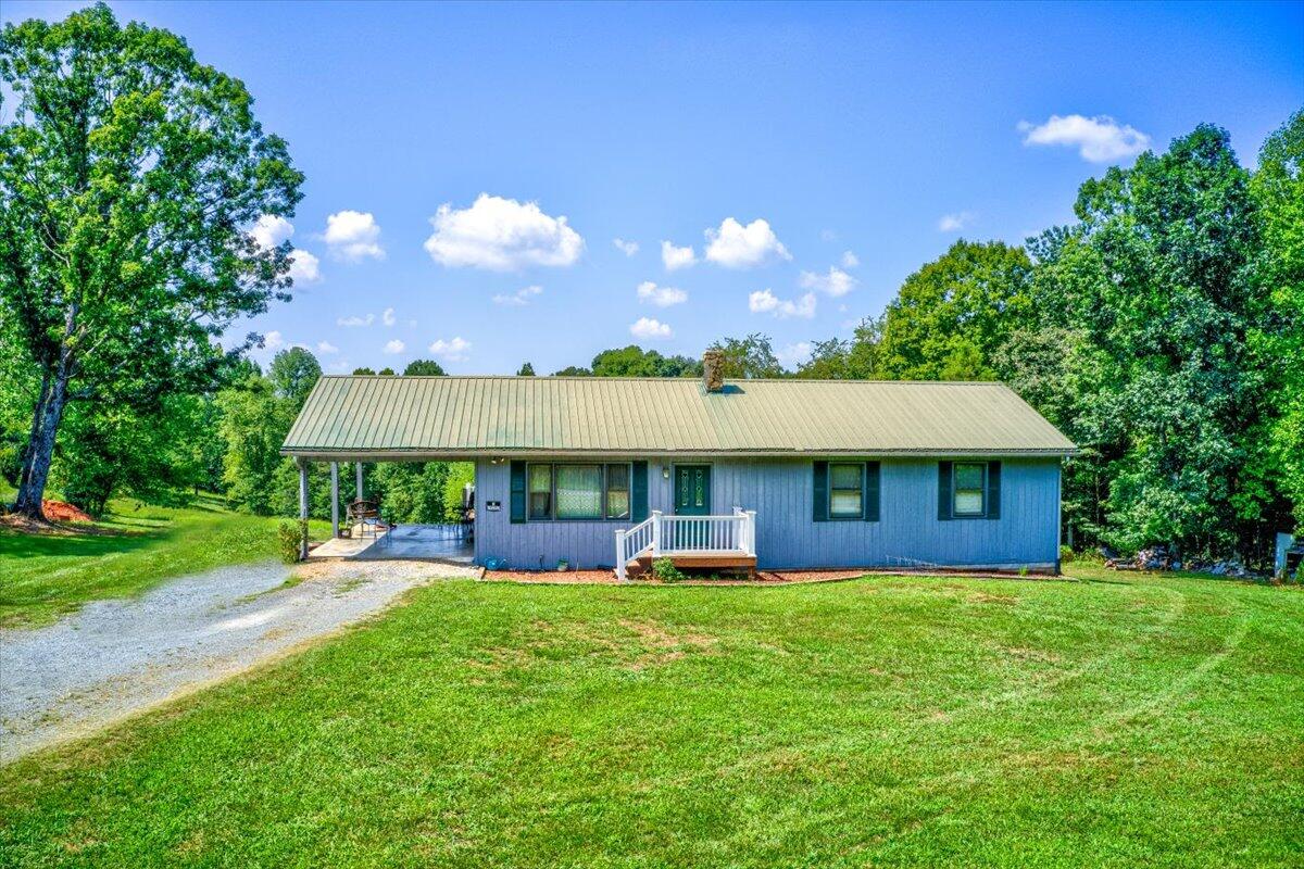 1901 Farm View Road Glade Hill, VA 24092 - Photo 34 of 37 34-34-1901 Farm View Rd-60-Edit