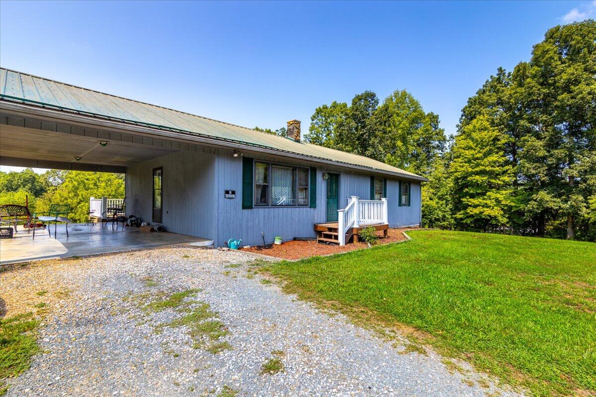 05-4-1901 Farm View Rd-8814