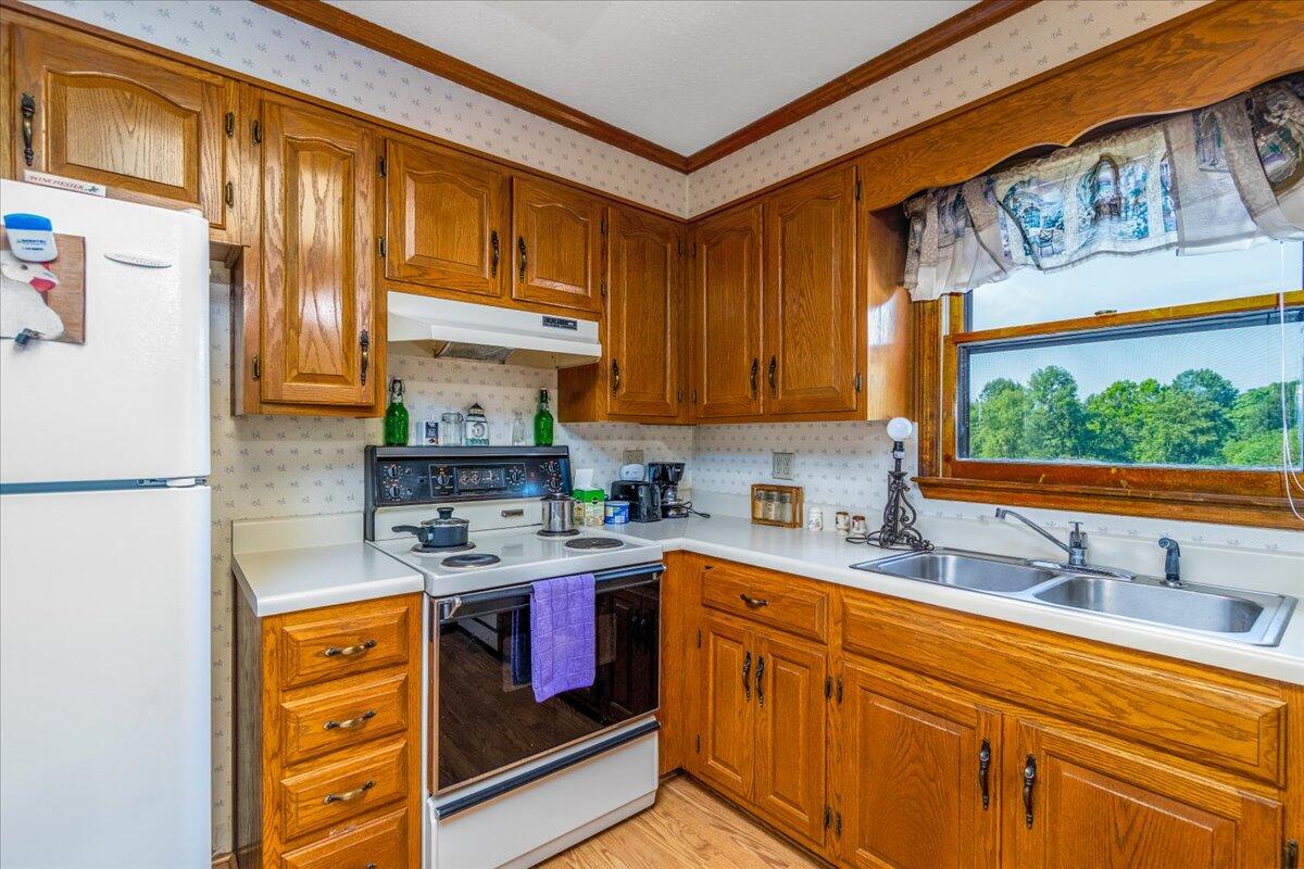 1901 Farm View Road Glade Hill, VA 24092 - Photo 9 of 37 09-8-1901 Farm View Rd-8720-Edit