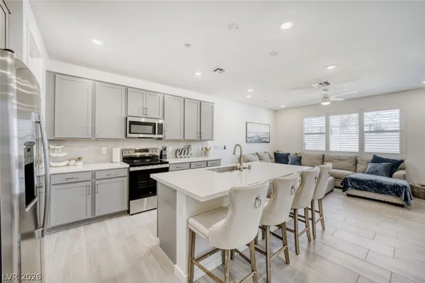 $3,495 | 1579 Hopeful Lark Lane, Las Vegas, NV 89138