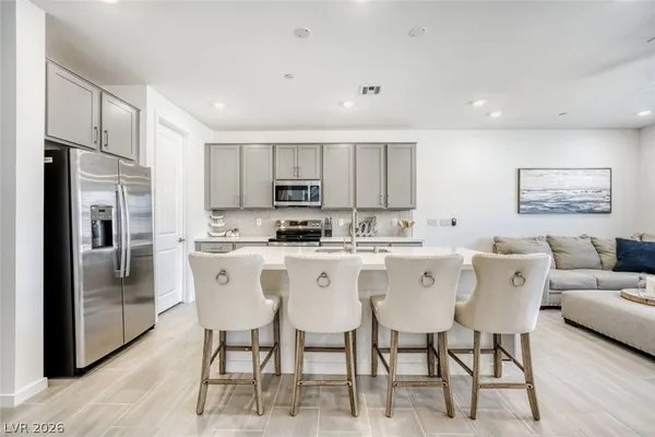 $3,495 | 1579 Hopeful Lark Lane, Las Vegas, NV 89138