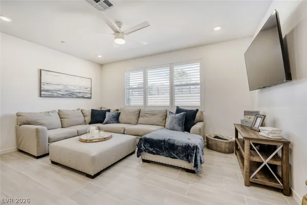 $3,495 | 1579 Hopeful Lark Lane, Las Vegas, NV 89138