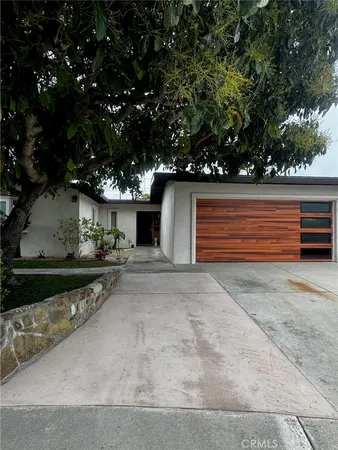 $952,000 | 1720 Elsinore Avenue, Oxnard, CA 93035