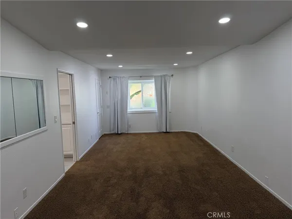 $952,000 | 1720 Elsinore Avenue, Oxnard, CA 93035