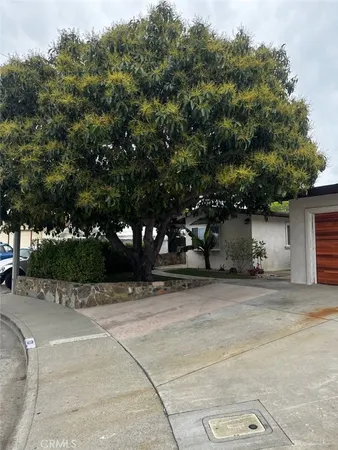 $952,000 | 1720 Elsinore Avenue, Oxnard, CA 93035