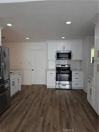 $952,000 | 1720 Elsinore Avenue, Oxnard, CA 93035