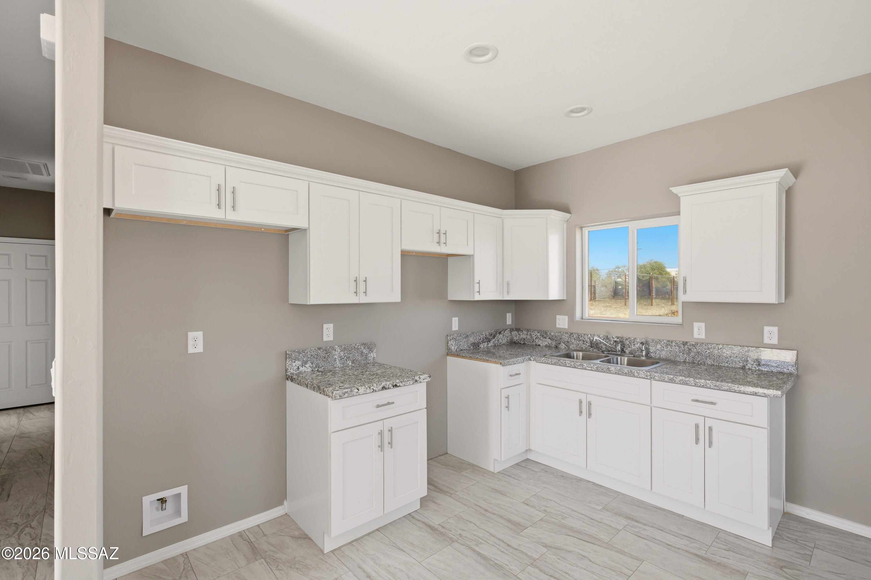 374 East Corona Road Tucson, AZ 85756 - Photo 37 of 46