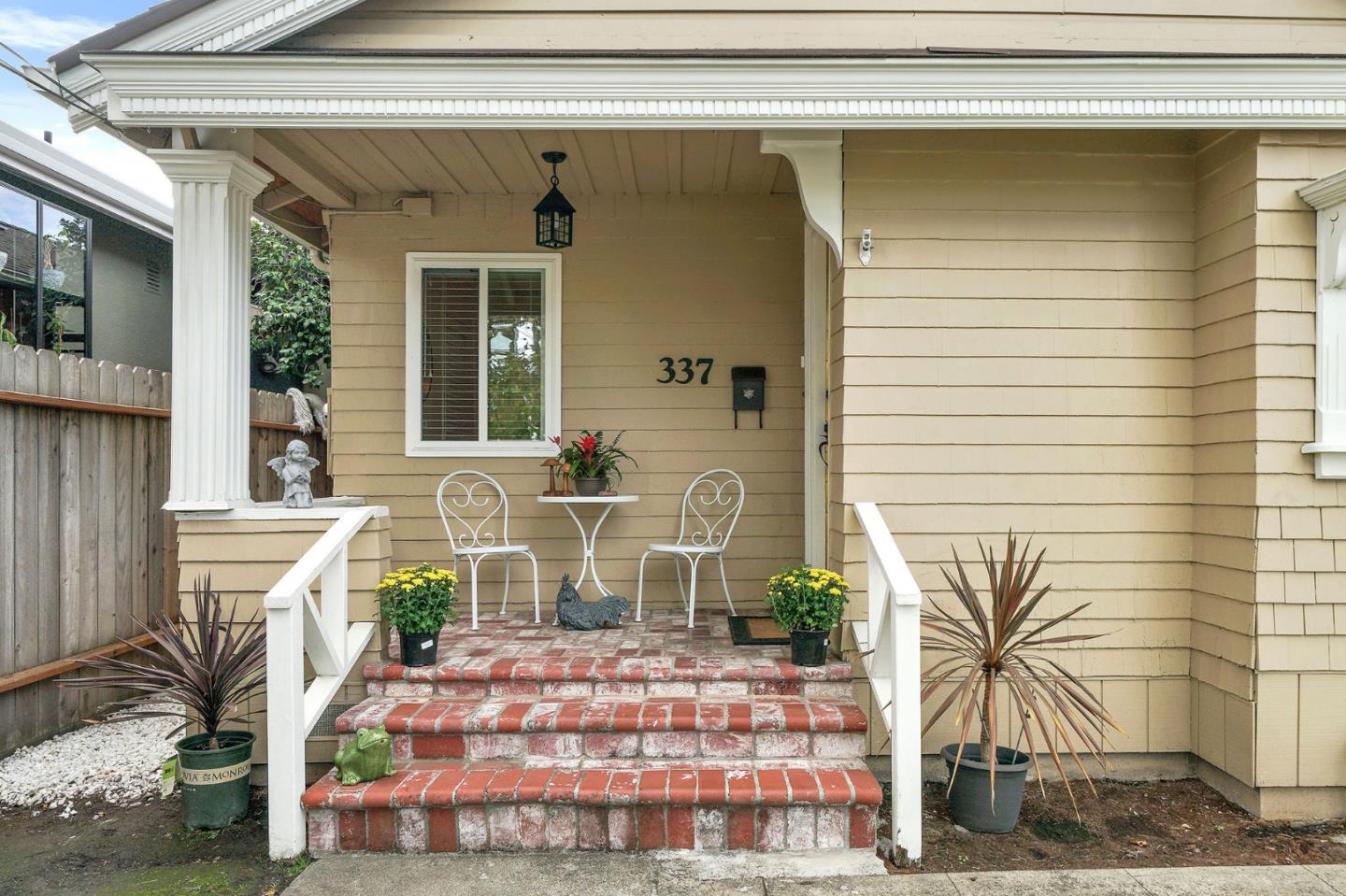 337 Elm Avenue San Bruno, CA 94066 - Photo 4 of 31