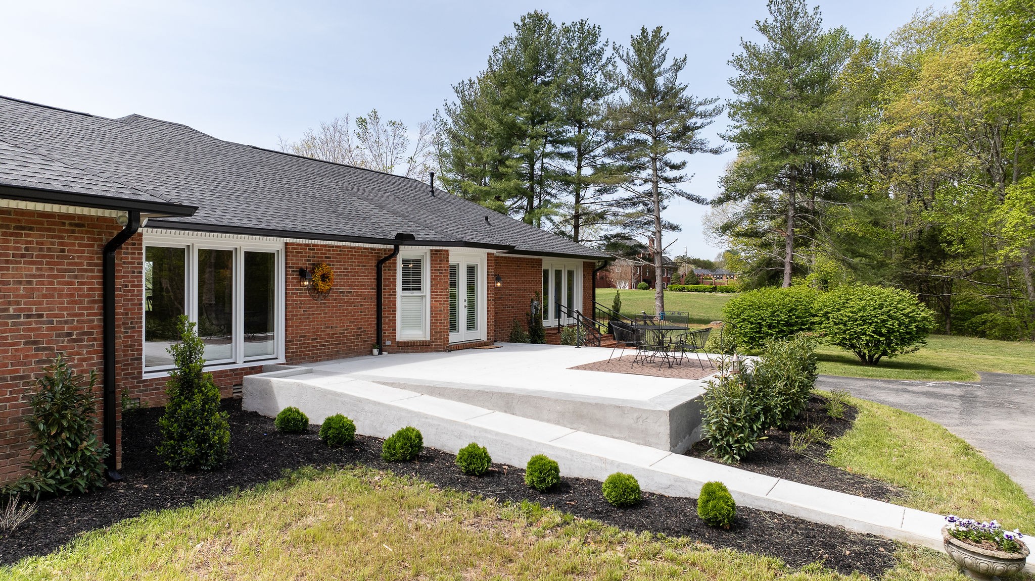 1747 Allen Ferry Road Smithville, TN 37166 - Photo 38 of 45 a front view of a house with garden