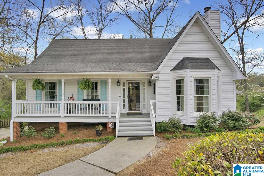 1523 Hill Spun Road Alabaster, AL 35007 - Photo 1 of 42