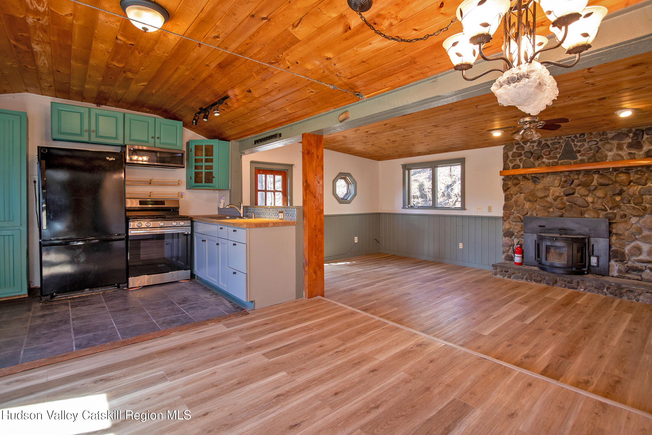 62 Grassy Ridge Road Olivebridge, NY 12461 - Photo 15 of 20 15 1