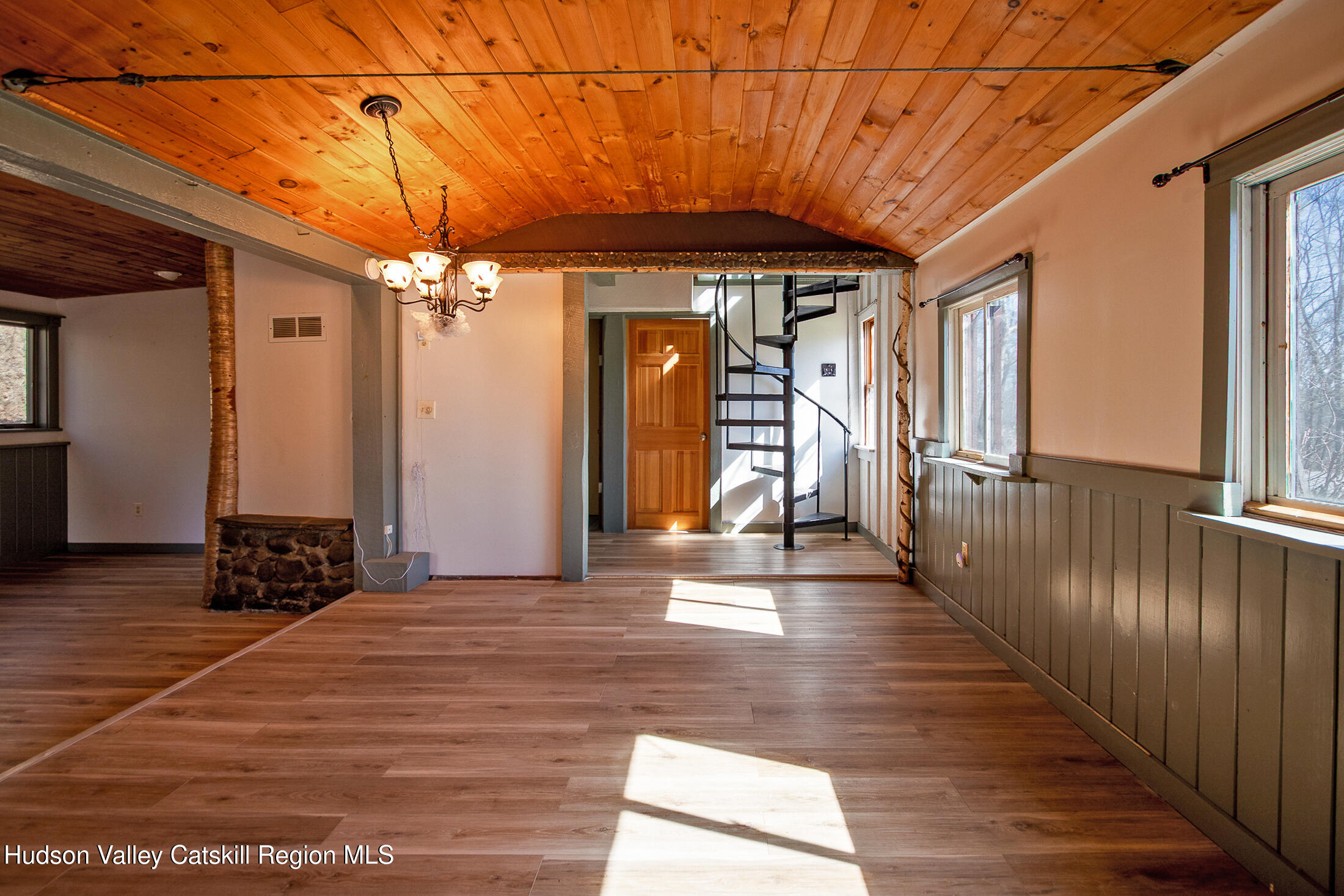 62 Grassy Ridge Road Olivebridge, NY 12461 - Photo 4 of 20 4