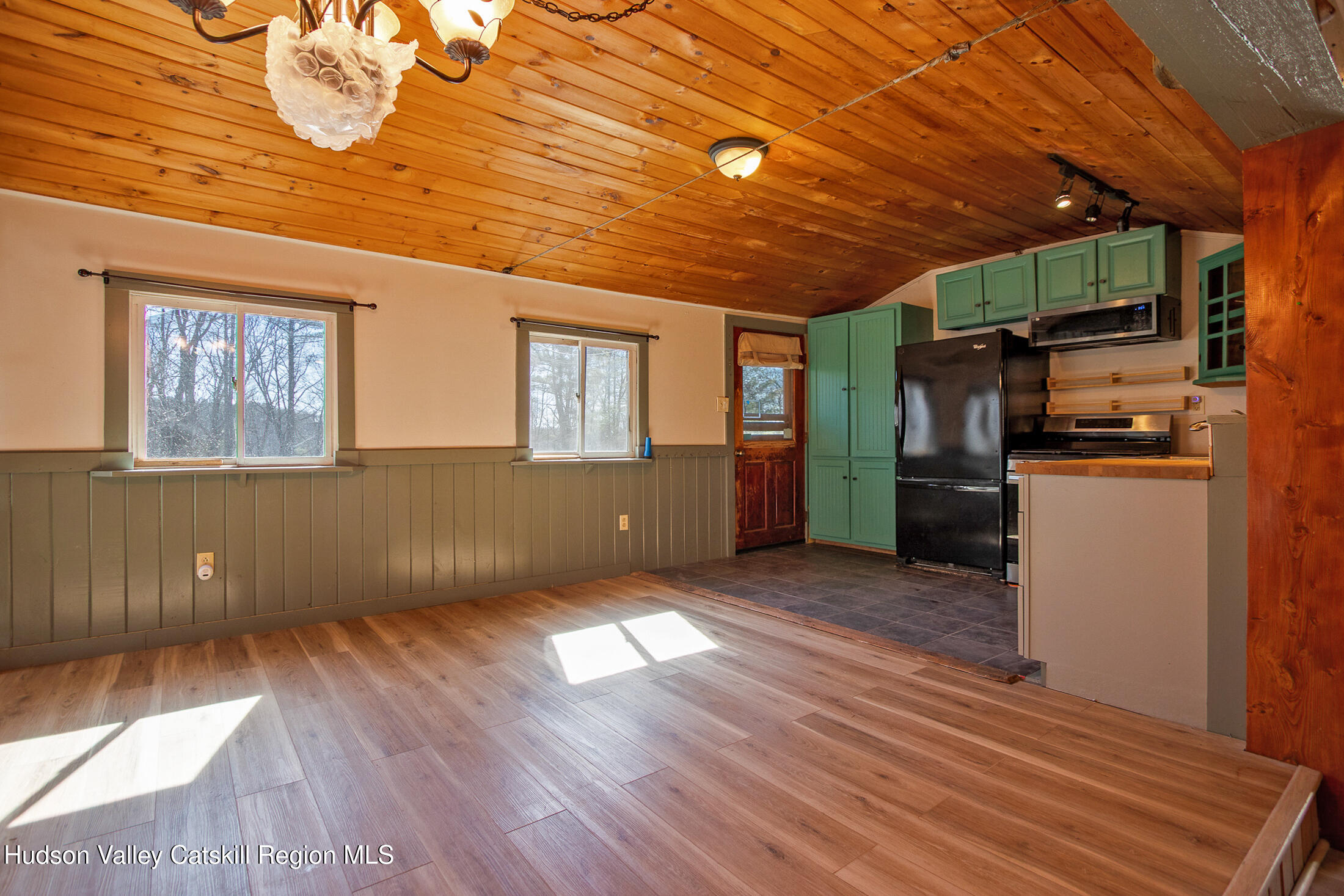 62 Grassy Ridge Road Olivebridge, NY 12461 - Photo 8 of 20 8