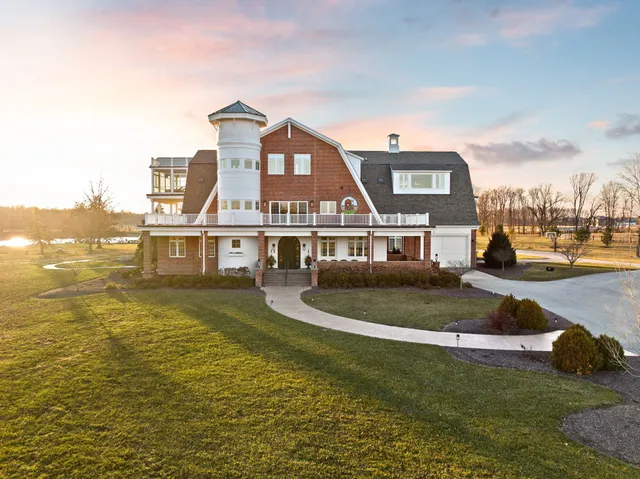 $4,900,000 | 9825 Windy Hills Drive, Zionsville, IN 46077