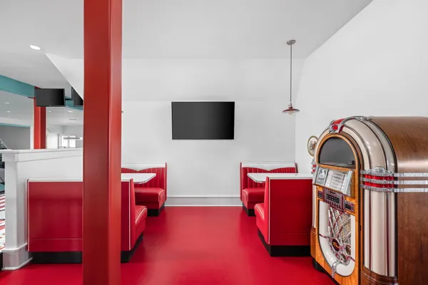 $4,900,000 | 9825 Windy Hills Drive, Zionsville, IN 46077