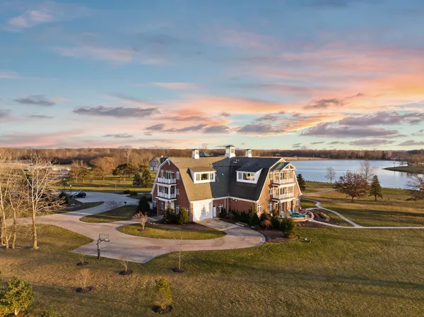 $4,900,000 | 9825 Windy Hills Drive, Zionsville, IN 46077