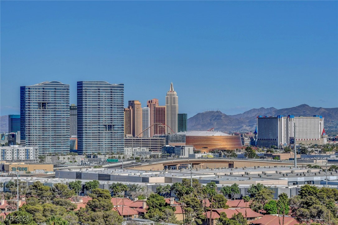 4381 West Flamingo Road, Unit 1121 Las Vegas, NV 89103 - Photo 27 of 33 View of city featuring mountains